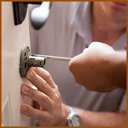 Interstate Locksmith Shop Detroit, MI 313-960-7684 - 3-cheap-locksmith