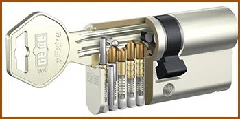 Interstate Locksmith Shop Detroit, MI 313-960-7684 - 5-rekey-master-key